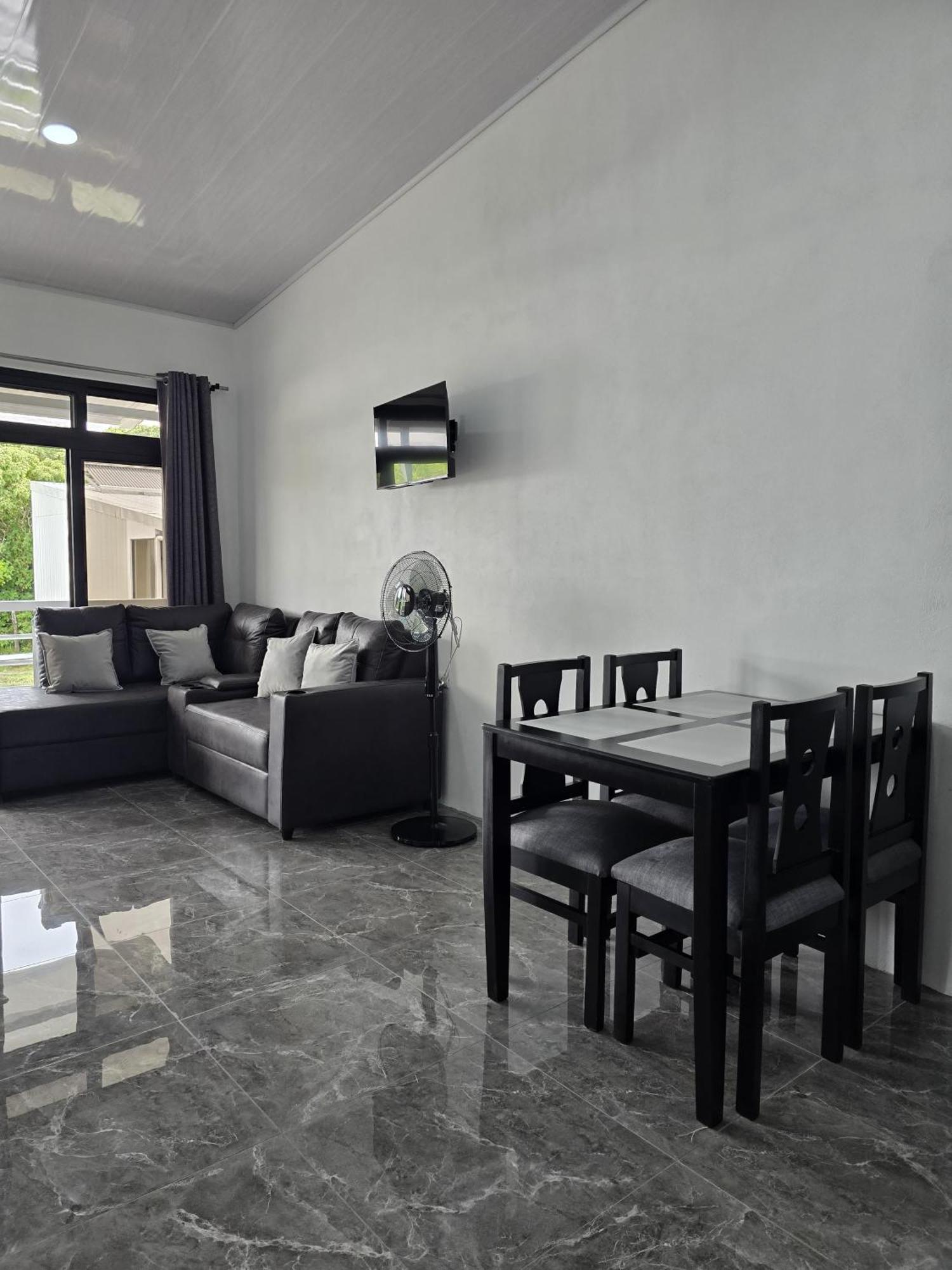 Cattleya Living Lodge